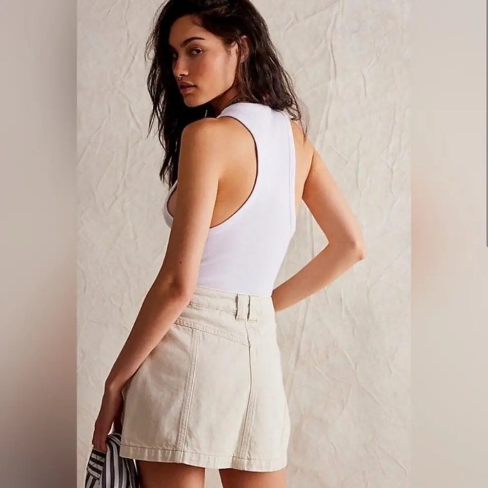We The Free Midnight Sun Mid Rise Skort Beige Size 27 NWT - Picture 5 of 8